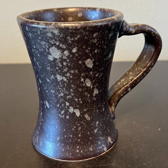 Handcrafted Tapered Pottery Mug in Charcoal Gray w/ Gray Spatters ~ Splatterware - Picture 4 of 10